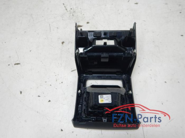 VW Golf 8 Middenconsole Armsteun Achterzijde
