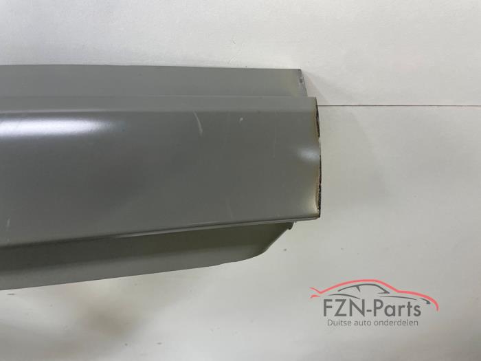 Tesla model 3 snijdeel rechts-achter
