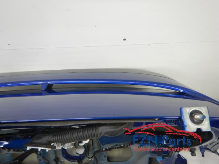 VW Golf 8 R achterklep met Spoiler LD5K Lapiz Blue