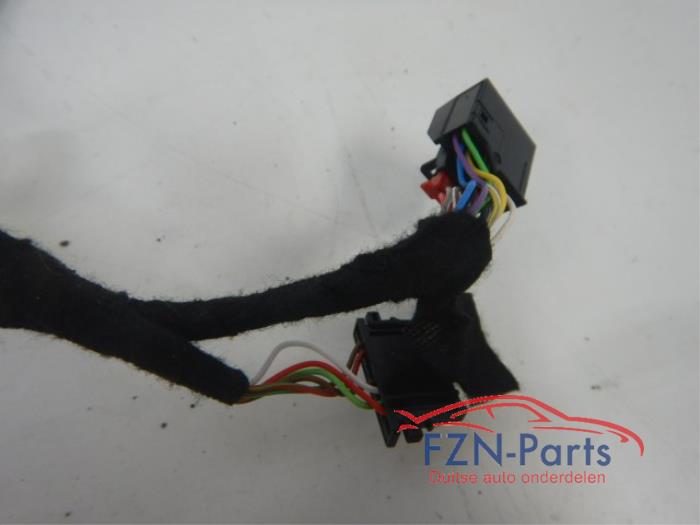 VW Golf 8 Facelift Spiegel Links Camera