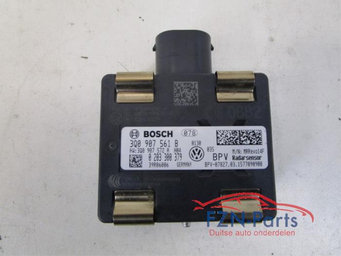 VW Passat B8 GTE ACC Radar Sensor