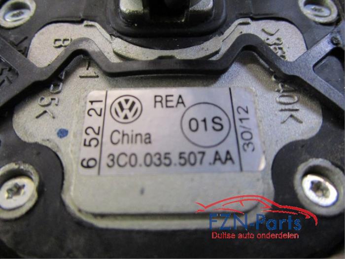 Diversen Volkswagen Passat (22744532)