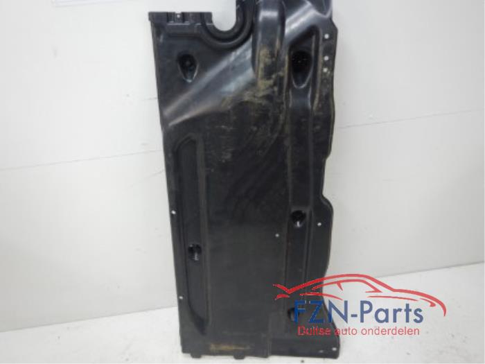 VW Golf 8 bodemplaat rechts