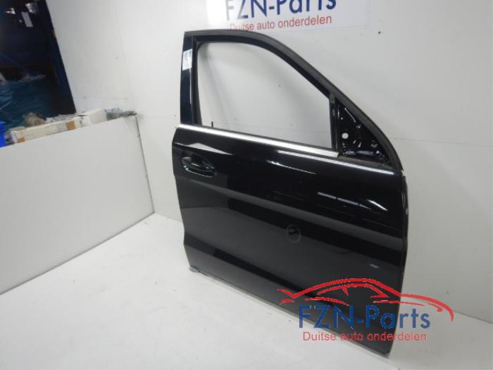 Mercedes-Benz GL/ ML W166 Portier Rechts-voor 9197 Kleur: 9197 ObsidianschwarzRestyle deukje/ Lakschade zie fotosPortier, Deur, Rechts-voor, Zwart, ML W166 ML 500 4-matic (166.073) 7459 01-02-2012 01-02-2015
ML 350 BlueTEC 4-matic (166.024, 166.023)