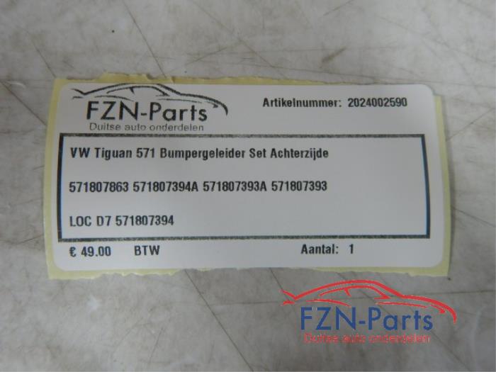 VW Tiguan 571 Bumpergeleider set Achterzijde Bumper geleider L + R