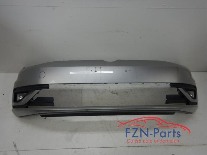 Voorbumper Volkswagen Golf (22721214)