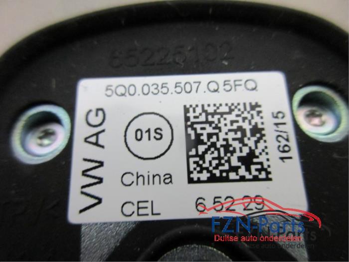Diversen Volkswagen Golf (22740649)
