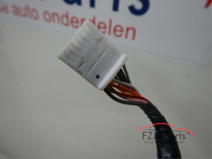 Tesla Model Y (Zij,Buitenspiegel) Spiegel Rechts Inklapbaar