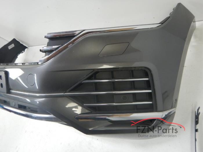 Voorbumper Volkswagen Touareg (22722077)