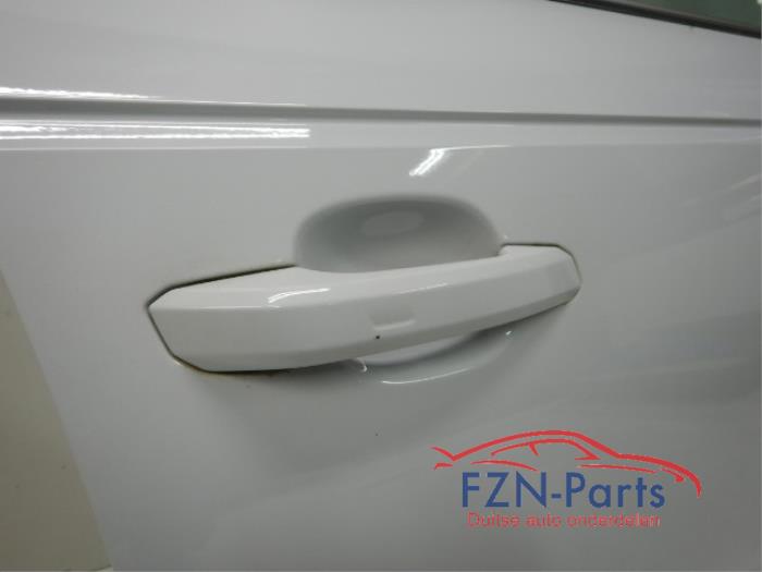 Audi A4 8W Sedan Portier Rechts-Voor LS9R 30 TDI Mild Hybrid 137333 01-07-2019 07-03-2024
40 TDI Mild Hybrid quattro 141581 01-05-2020 07-03-2024
35 TDI 136107 01-08-2015 07-03-2024
35 TDI Mild Hybrid 137090 01-03-2019 07-03-2024
2.0 TFSI quattro