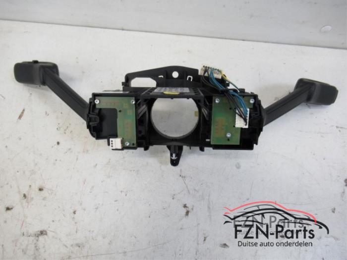VW Golf 7 Stuurkolomcombischakelaar ( Stuurmodule )