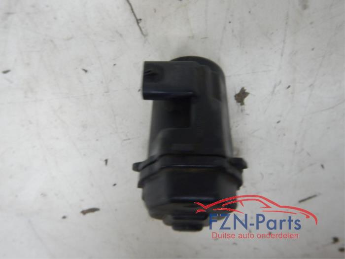 Handrem motor Mercedes B-Klasse (22739756)