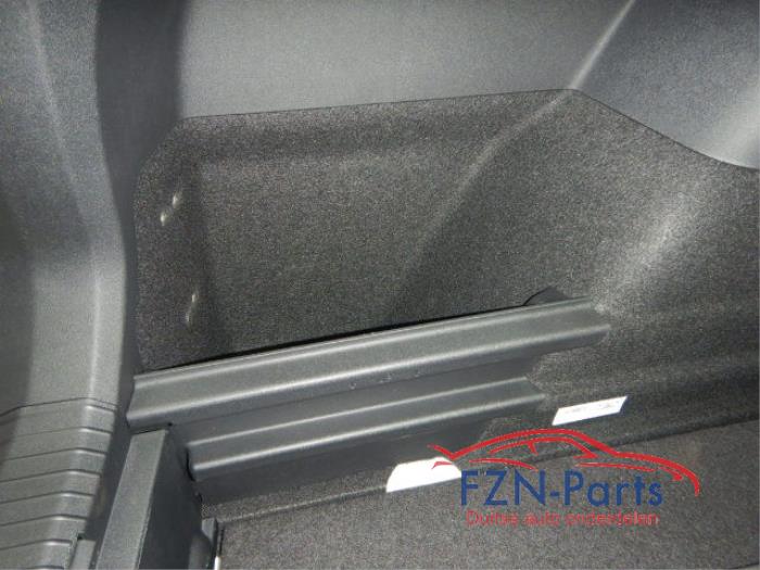 VW Tiguan 571 Achterklep + Instapbekleding + laadvloer