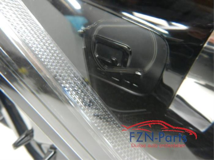VW Golf 8 GTE IQ LED Koplamp Rechts