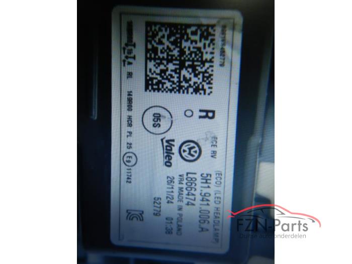 VW Golf 8 5H0 Koplamp Rechts Volled 5H1941006A 5H1941006 2.0 TDI GTD 143527 01-09-2020 07-03-2024
1.0 eTSI 142889 01-06-2020 07-03-2024
2.0 TSI R 4motion 142541 01-09-2020 07-03-2024
1.5 TSI 138700 01-07-2019 07-03-2024
2.0 GTI Clubsport 142300 01-10-2020 07-03-2024
2.0 TSI 145034 01-06-2021 07-03-2024
2.0 TDI 4motion 146244 01-06-2021 07-03-2024
2.0 GTI 141769 01-08-2020 07-03-2024
2.0 TSI 4motion 145035 01-06-2021 07-03-2024
1.5 TGI 142908 01-09-2020 07-03-2024
1.4 TSI eHybrid 146214 01-07-2020 07-03-2024
1.0 TSI 140004 01-02-2020 07-03-2024
1.4 GTE Plug-in Hybrid 144084 01-07-2020 07-03-2024