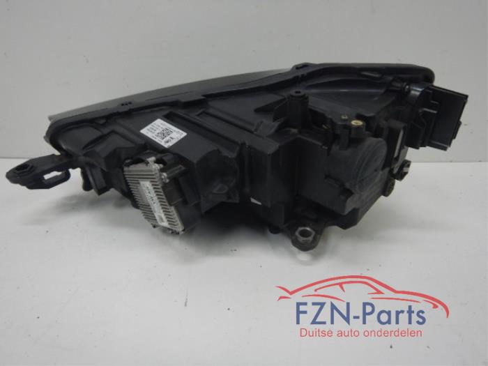 Skoda Scala 657 VOLLED Crystal Koplamp Rechts