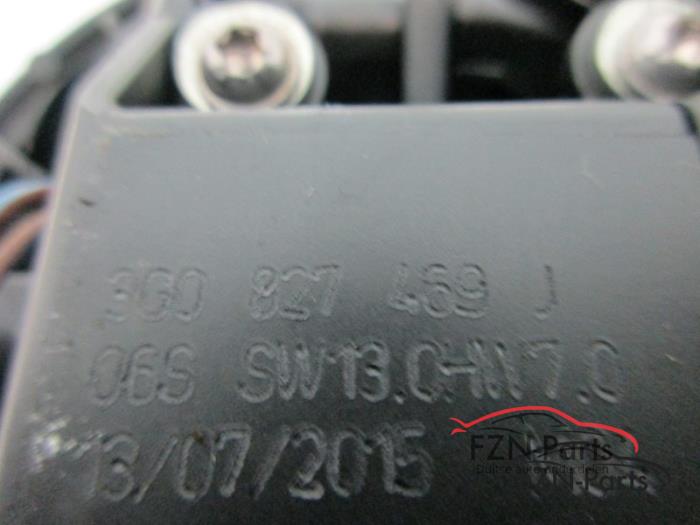 VW Passat B8 Achterklep Opener met Achteruitrijcamera Camera