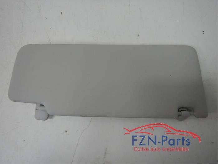 VW Tiguan 571 Zonneklep Links L Wit