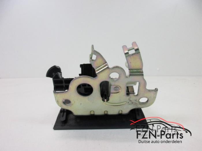 Achterklep motor Audi Q3 (22742909)