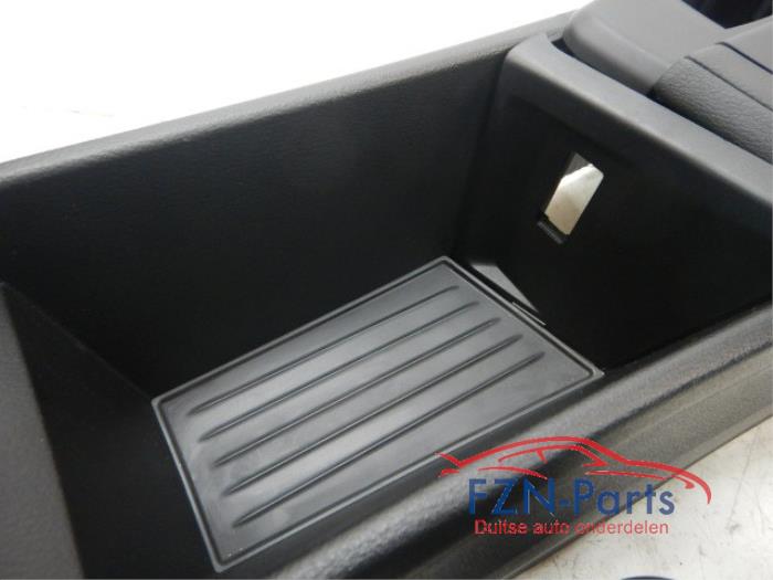 BMW X1 F48 Middenconsole Armsteun Leer Leder Leren 935198 Armsteun Voor telefoon met adapter voorbereiding