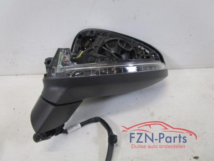 Audi A4 8W Spiegel Links