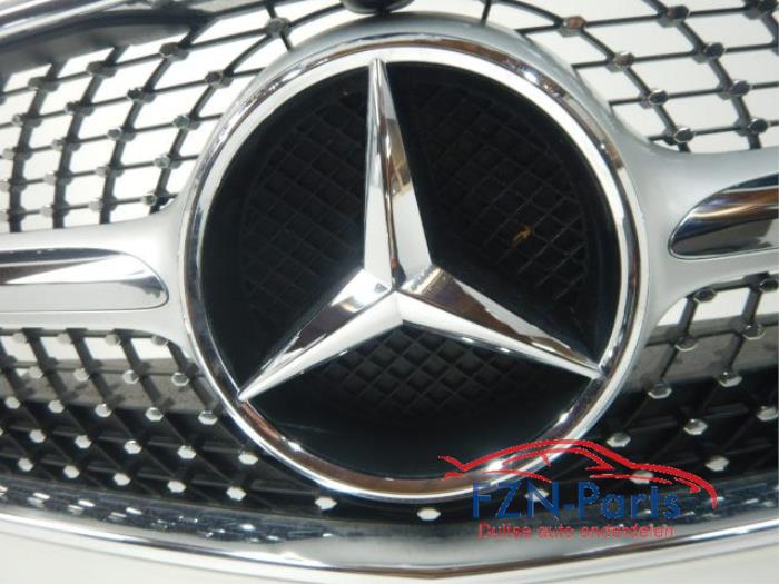 Mercedes Benz CLS W218 Voorbumper AMG-Line 6PDC Diamantweiss 9799