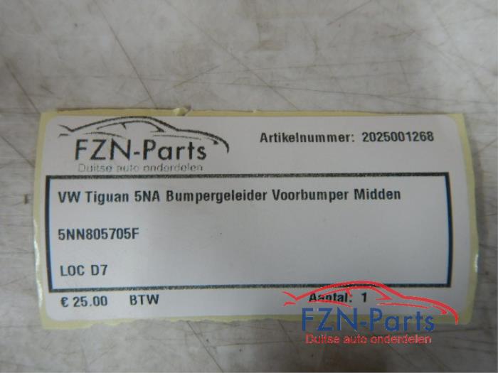 VW Tiguan 5NA Bumpergeleider Voorbumper midden