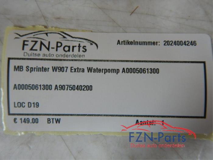 Extra waterpomp Mercedes Sprinter (22729269)