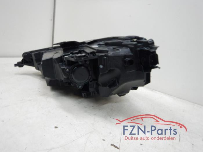 Audi A3 8Y VOLLED Koplamp Rechts