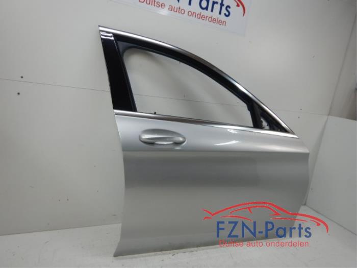 Portier 4Deurs rechts-voor Mercedes C-Klasse (22723040)