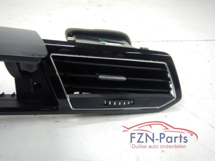 VW Touran 5TB Dashboard Inleg