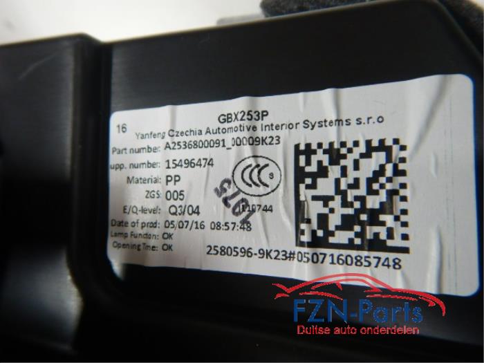 Mercedes-Benz GLC W253 Dashboardkast met Slot