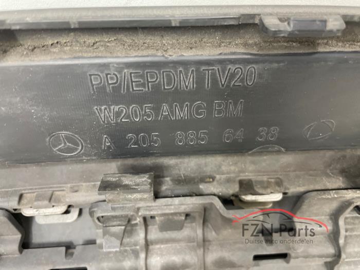 MB C-Klasse W205 C63 AMG PDC Diffuser Achterbumper. Lichte Schade