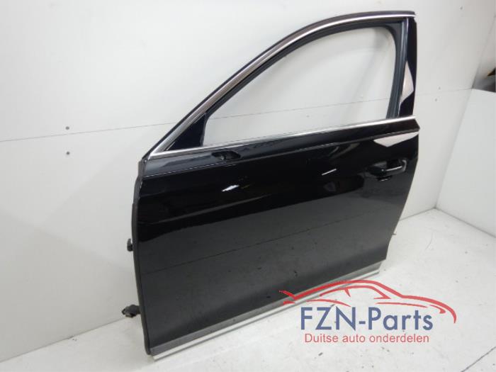 Portier 4Deurs links-voor Audi A8 (22723266)