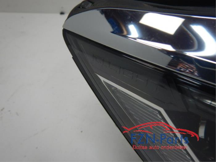 VW Passat B8 Facelift Matrix IQ-Light Koplamp Rechts