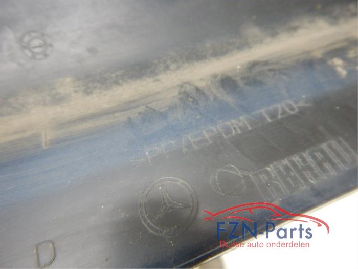 Mercedes-Benz C-Klasse W205 Estate Sideskirt Links Chrome