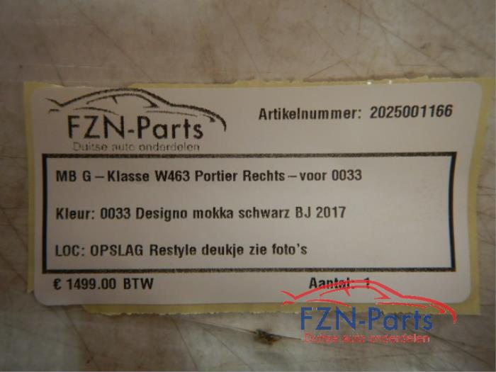 Mercedes-Benz G-Klasse W463 Portier Rechts-voor