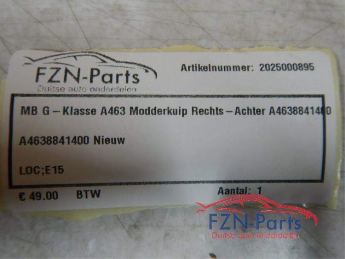 Mercedes-Benz G-Klasse W463 Modderkuip Rechts-achter A