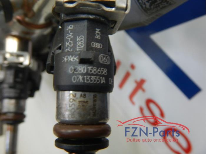 Injector (benzine injectie) Audi A3 (22744820)