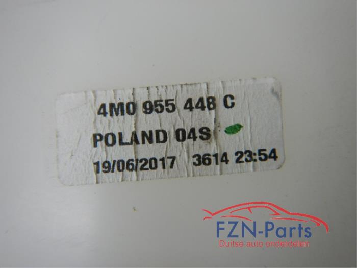 Ruitensproeiertank voor Audi Q7 (22741012)