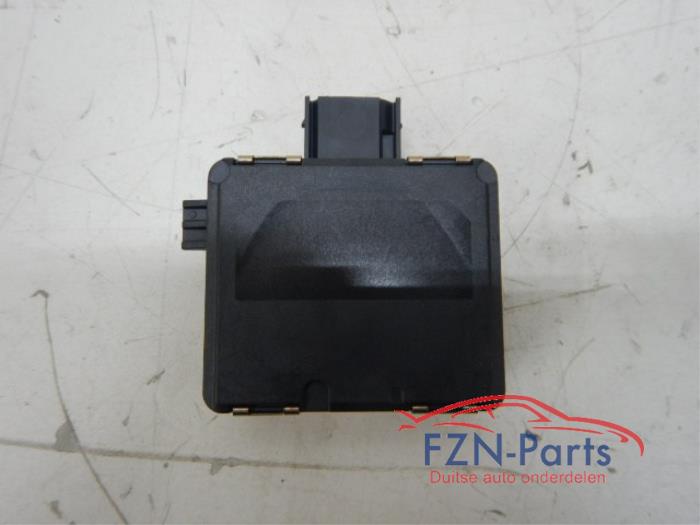 Radar sensor Volkswagen Passat (22738579)