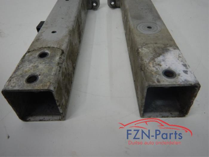 Frontdeel steun Audi A8 (22744365)
