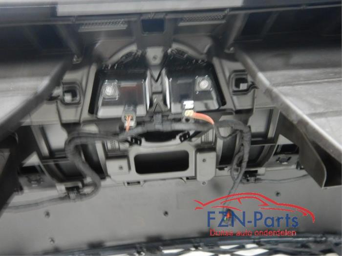 Voorbumper Volkswagen Diversen (22722100)