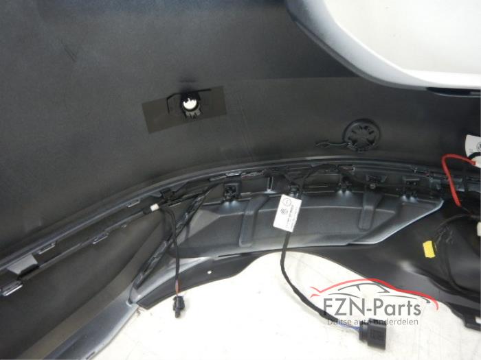 VW Passat B8 Facelift Variant Achterbumper 4PDC LS9R