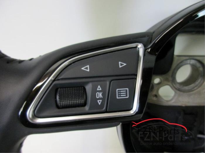 Stuurwiel Audi Q3 (22730121)