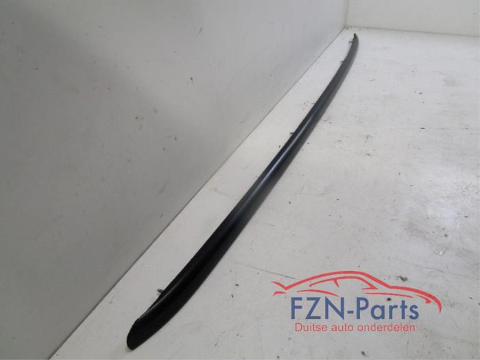 VW Passat B8 3G Variant Dakdrager Links Mat Zwart