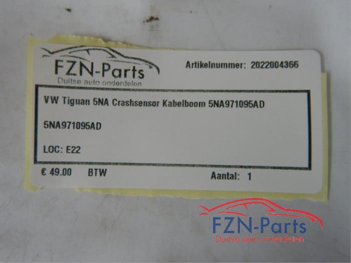 Voetganger Crash sensor Volkswagen Tiguan (22742941)