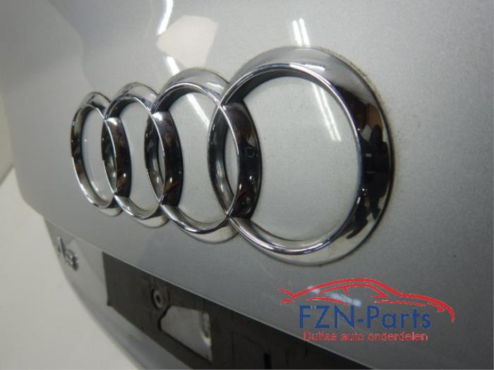 Achterklep Audi A8 (22741338)