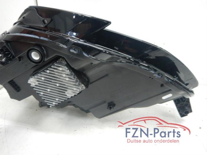 Audi A3 8Y VOLLED Koplamp Rechts