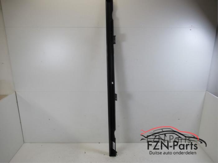 VW Golf 7 R R20 R-Line Sideskirt Links LA7N Limestone Grey